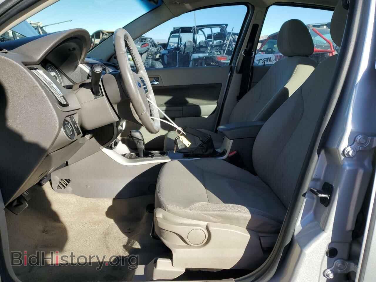 2010 FORD FOCUS - VIN: 1FAHP3GN3AW133843 - Photo 7