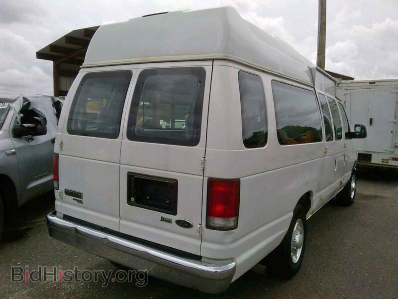 2010 Ford ECONOLINE (VIN 1FTSS3EL6ADA87940) — photo 4 of 10