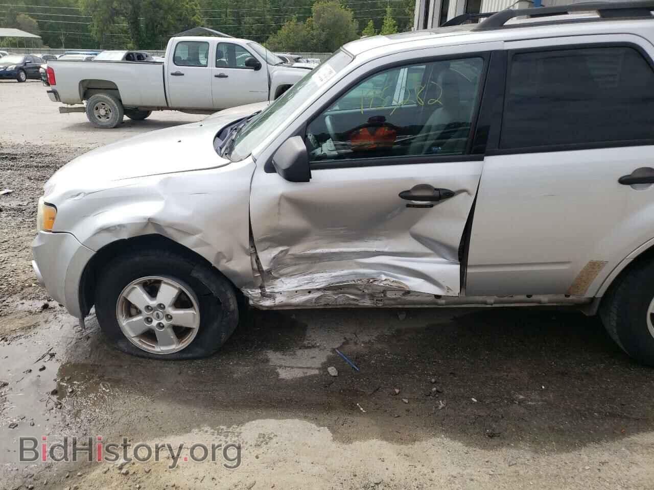 2010 FORD ESCAPE - VIN: 1FMCU0D70AKD37052 - Фото 9