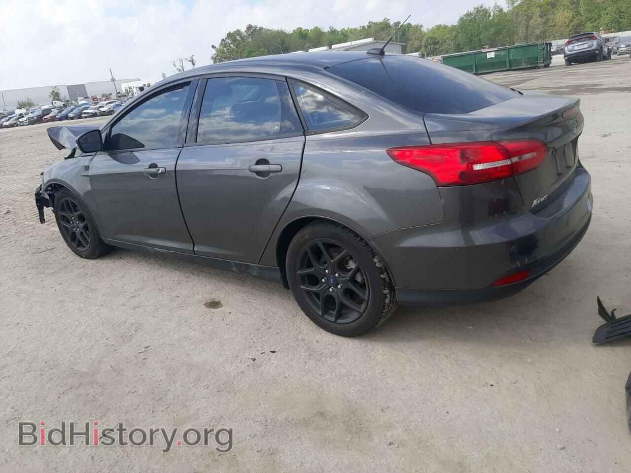 2016 FORD FOCUS - VIN: 1FADP3F2XGL240761 - Фото 2