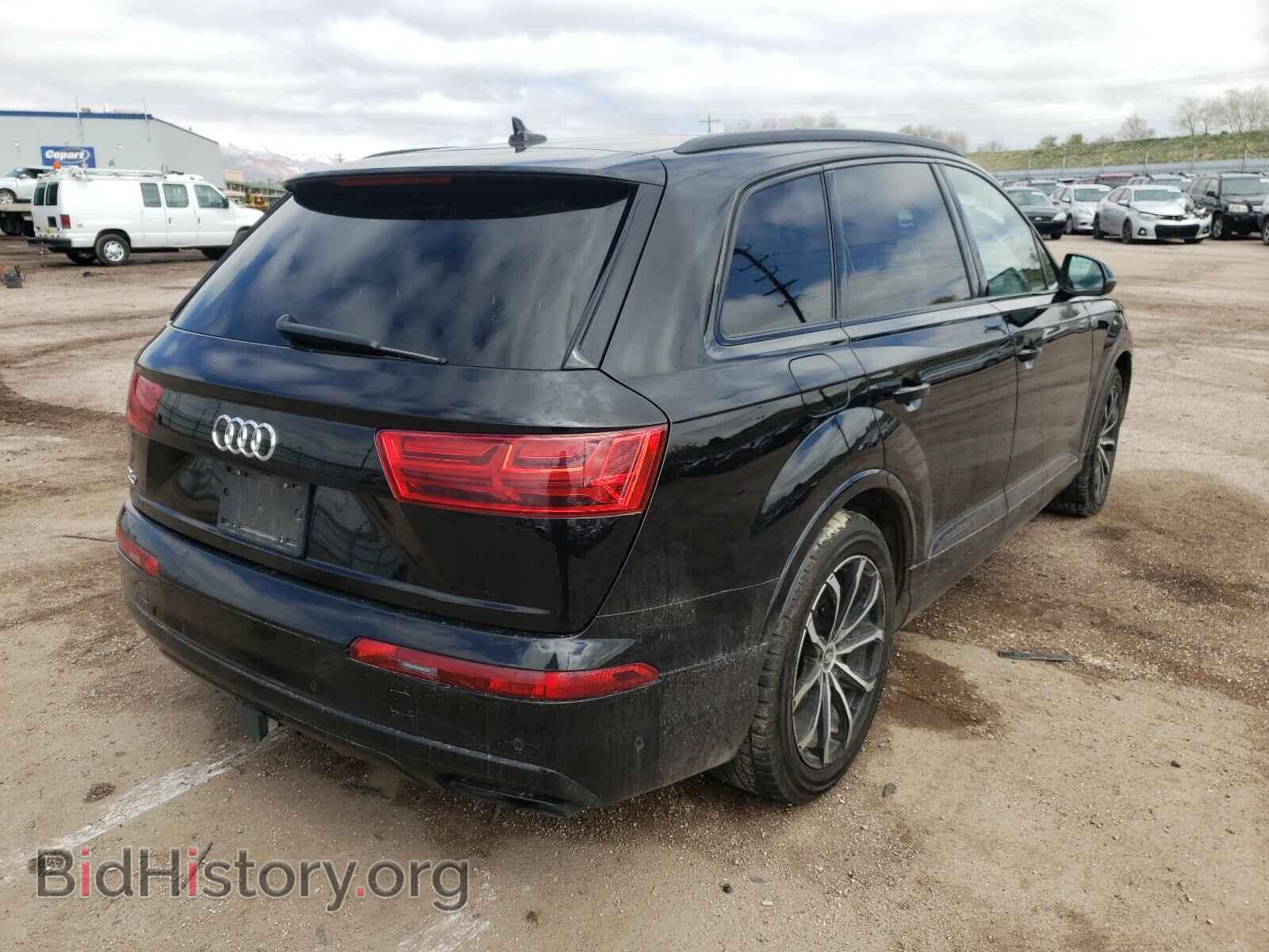 2019 AUDI Q7 - VIN: WA1VAAF70KD009722 - Фото 4