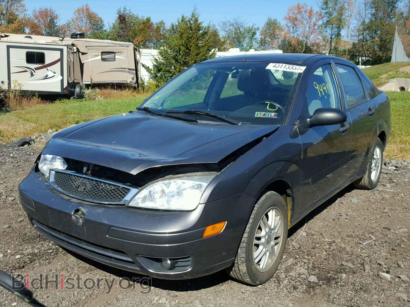 2007 FORD FOCUS - VIN: 1FAHP34N37W221806 - Фото 2