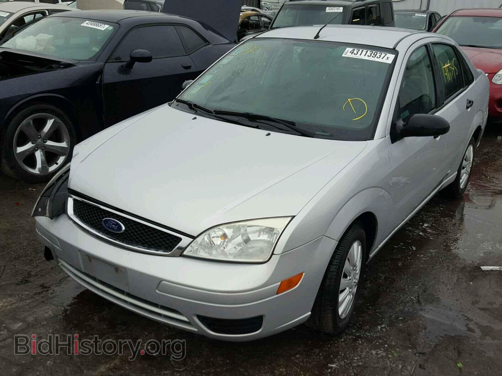 2006 FORD FOCUS - VIN: 1FAFP34N06W113276 - Photo 2