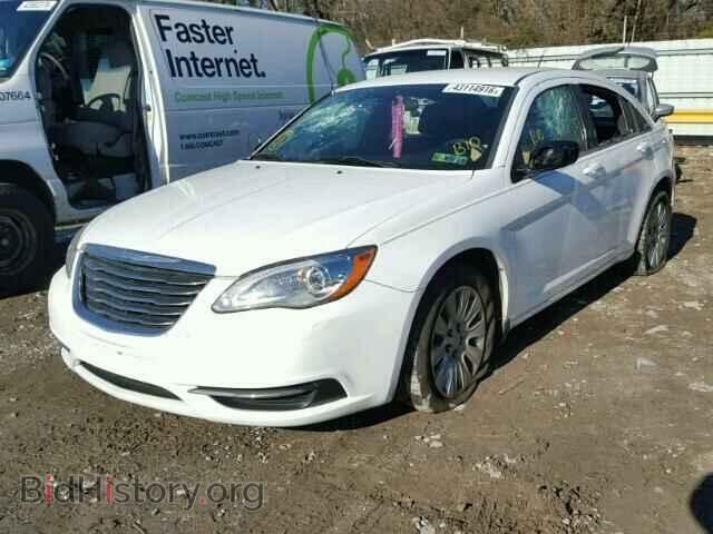 2012 CHRYSLER 200 - VIN: 1C3CCBAB9CN330795 - Фото 2