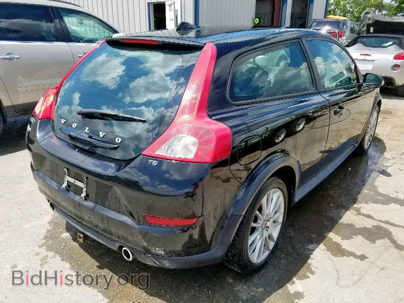 2011 VOLVO C30 - VIN: YV1672MK9B2191156 - Фото 4