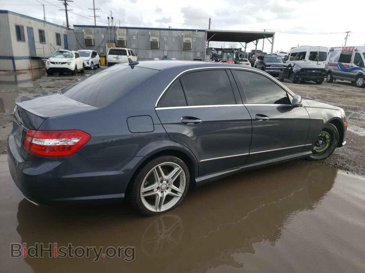 2011 MERCEDES-BENZ E-CLASS - VIN: WDDHF5GB4BA515379 - Фото 3