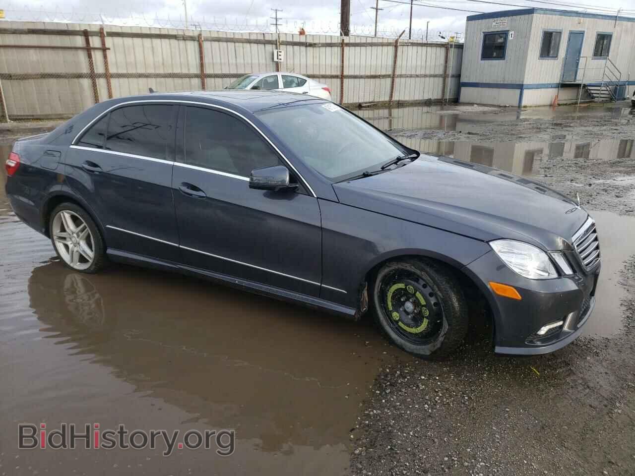 2011 MERCEDES-BENZ E-CLASS - VIN: WDDHF5GB4BA515379 - Фото 4