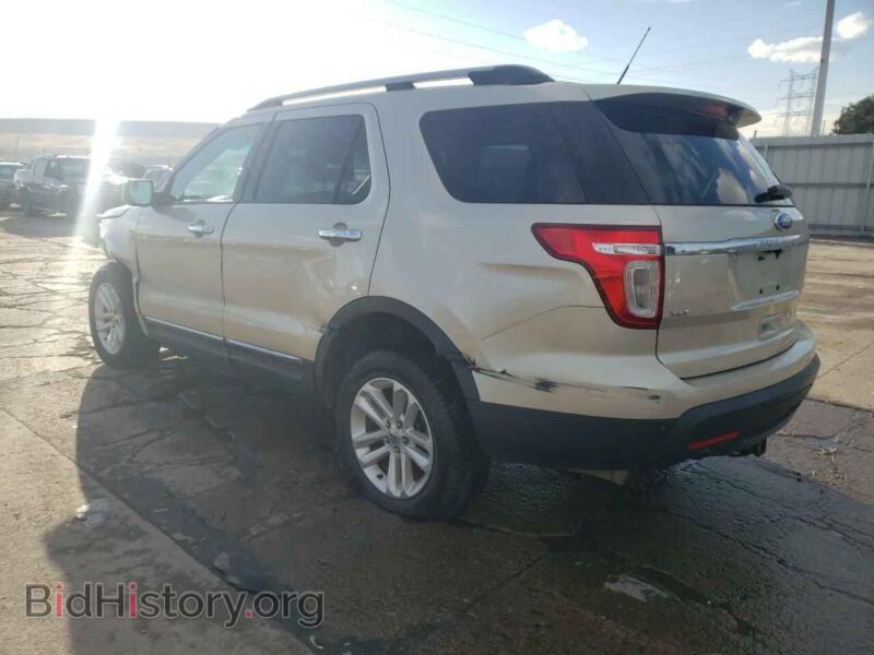 2011 Ford EXPLORER (VIN 1FMHK8D88BGA80617) — photo 2 of 13