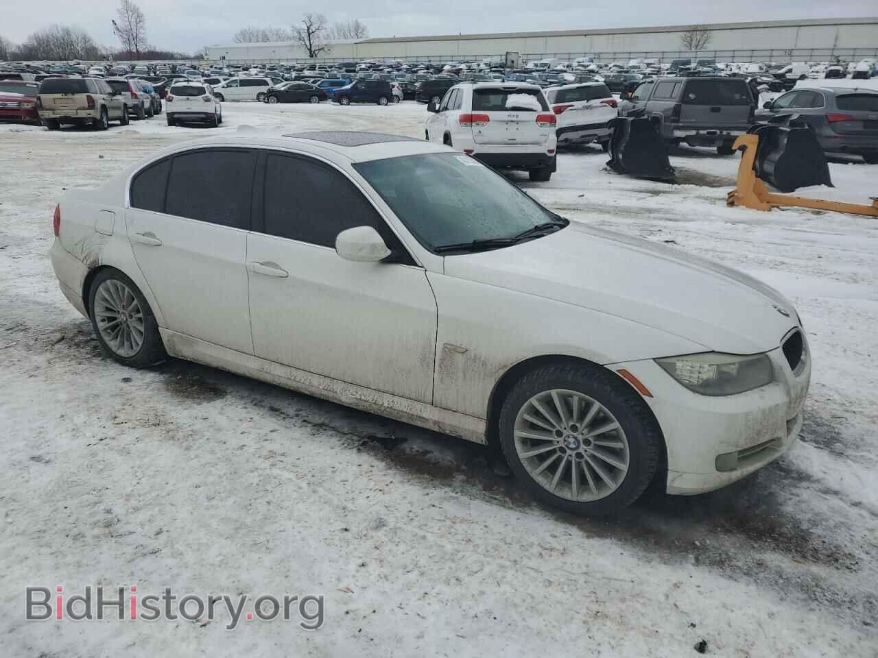 2011 BMW 3 SERIES - VIN: WBAPN7C54BA781440 - Фото 4