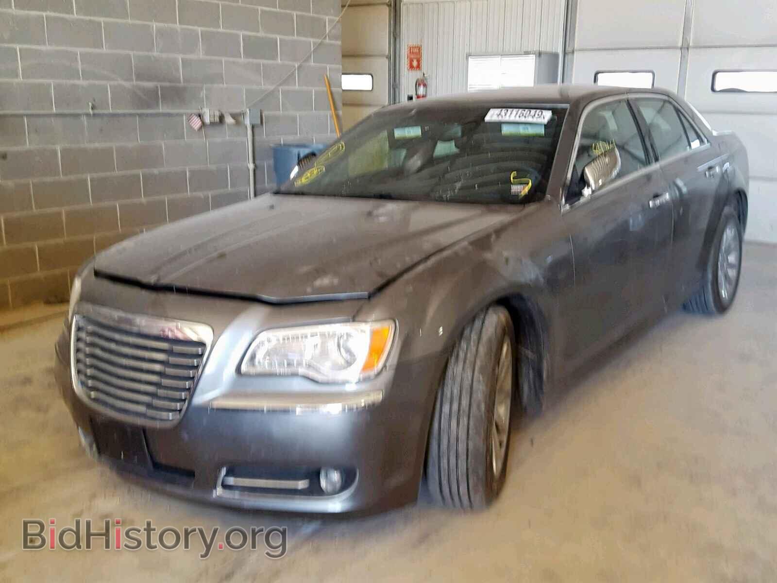 2012 CHRYSLER 300 - VIN: 2C3CCACG9CH277303 - Фото 2