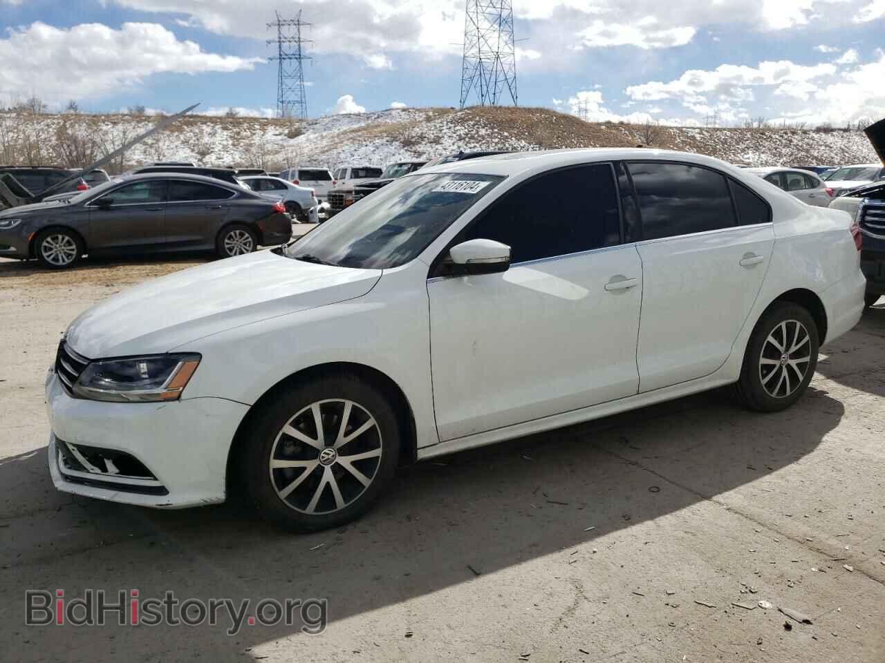 Фотография 3VWDB7AJ4HM222252 - VOLKSWAGEN JETTA 2017