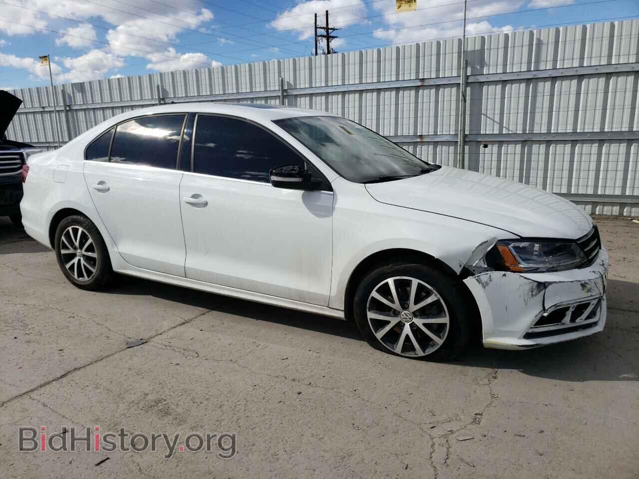 2017 VOLKSWAGEN JETTA - VIN: 3VWDB7AJ4HM222252 - Фото 4