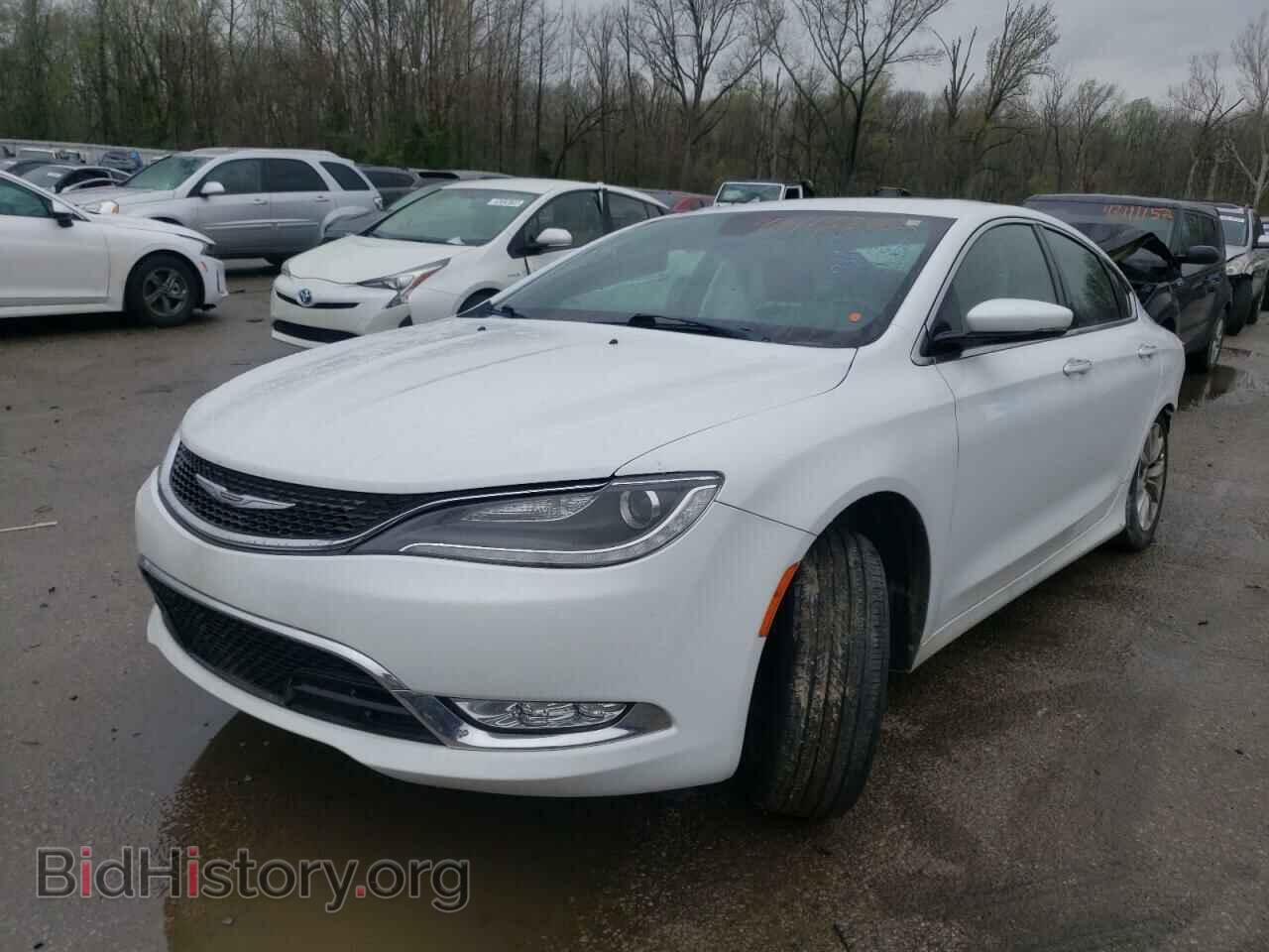 2016 CHRYSLER 200 - VIN: 1C3CCCCBXGN105276 - Фото 2