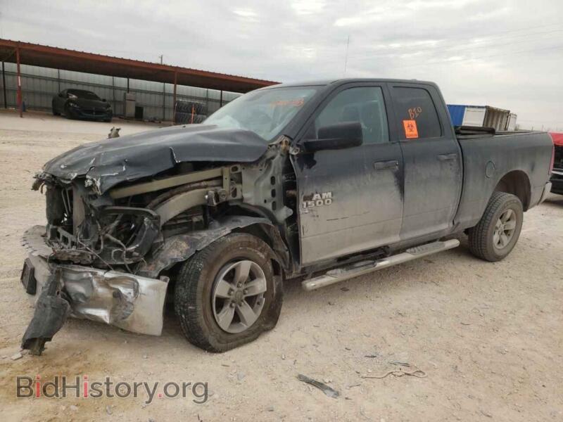 2018 RAM 1500 1500 ST (VIN 1C6RR6FG0JS340167) — photo 1 of 12, Copart, damage: side