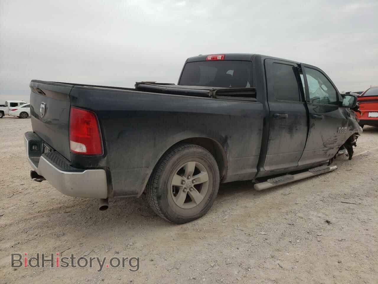 2018 RAM 1500 - VIN: 1C6RR6FG0JS340167 - Фото 3
