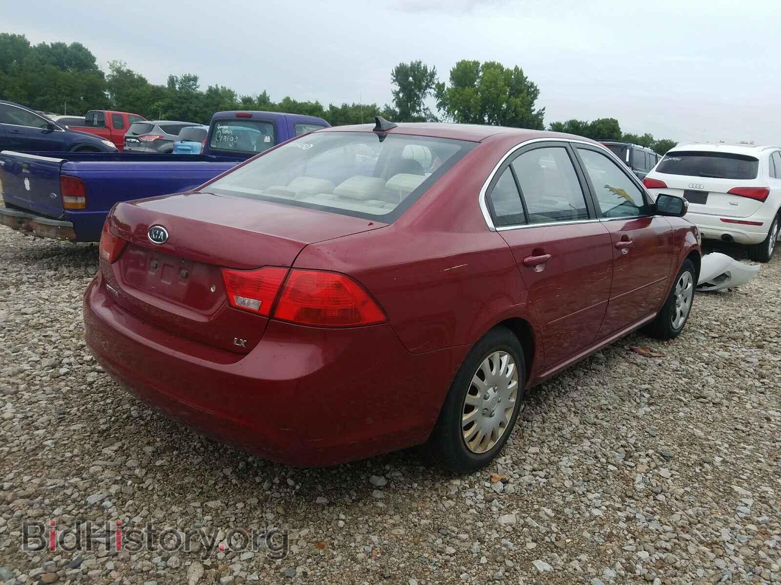 2009 KIA OPTIMA - VIN: KNAGE228295317855 - Фото 4