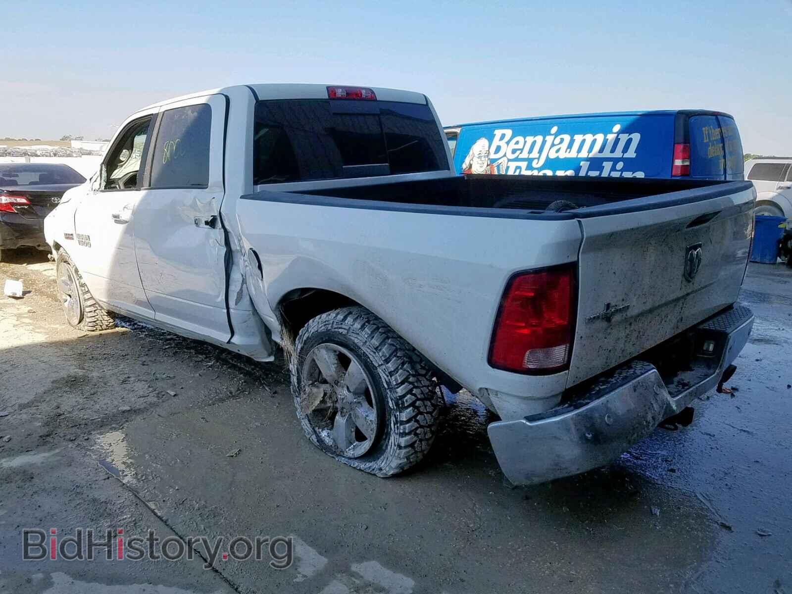 2016 RAM 1500 SLT - VIN: 3C6RR6LT0GG388205 - Фото 3