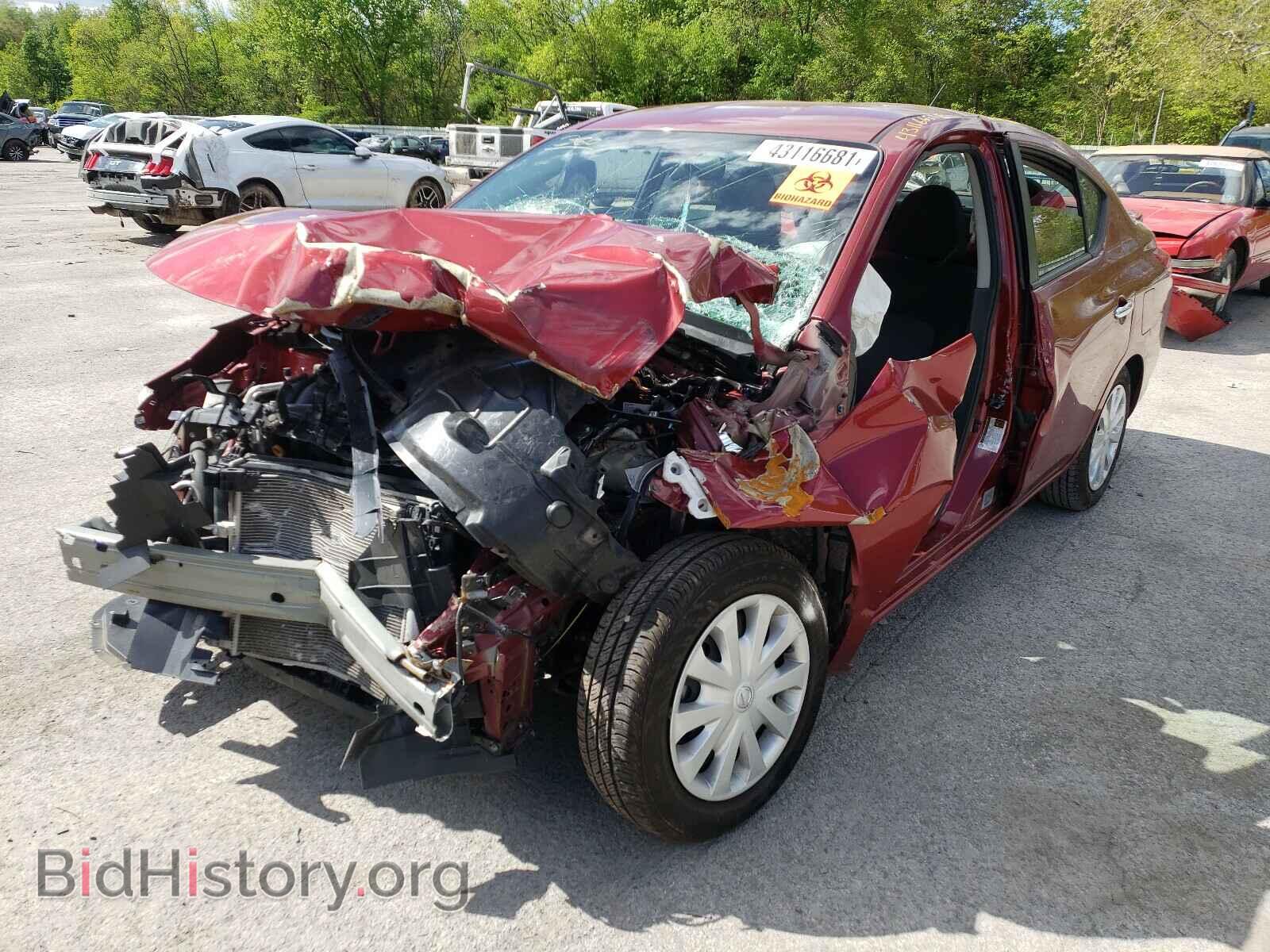 2019 NISSAN VERSA - VIN: 3N1CN7AP3KL864732 - Photo 2