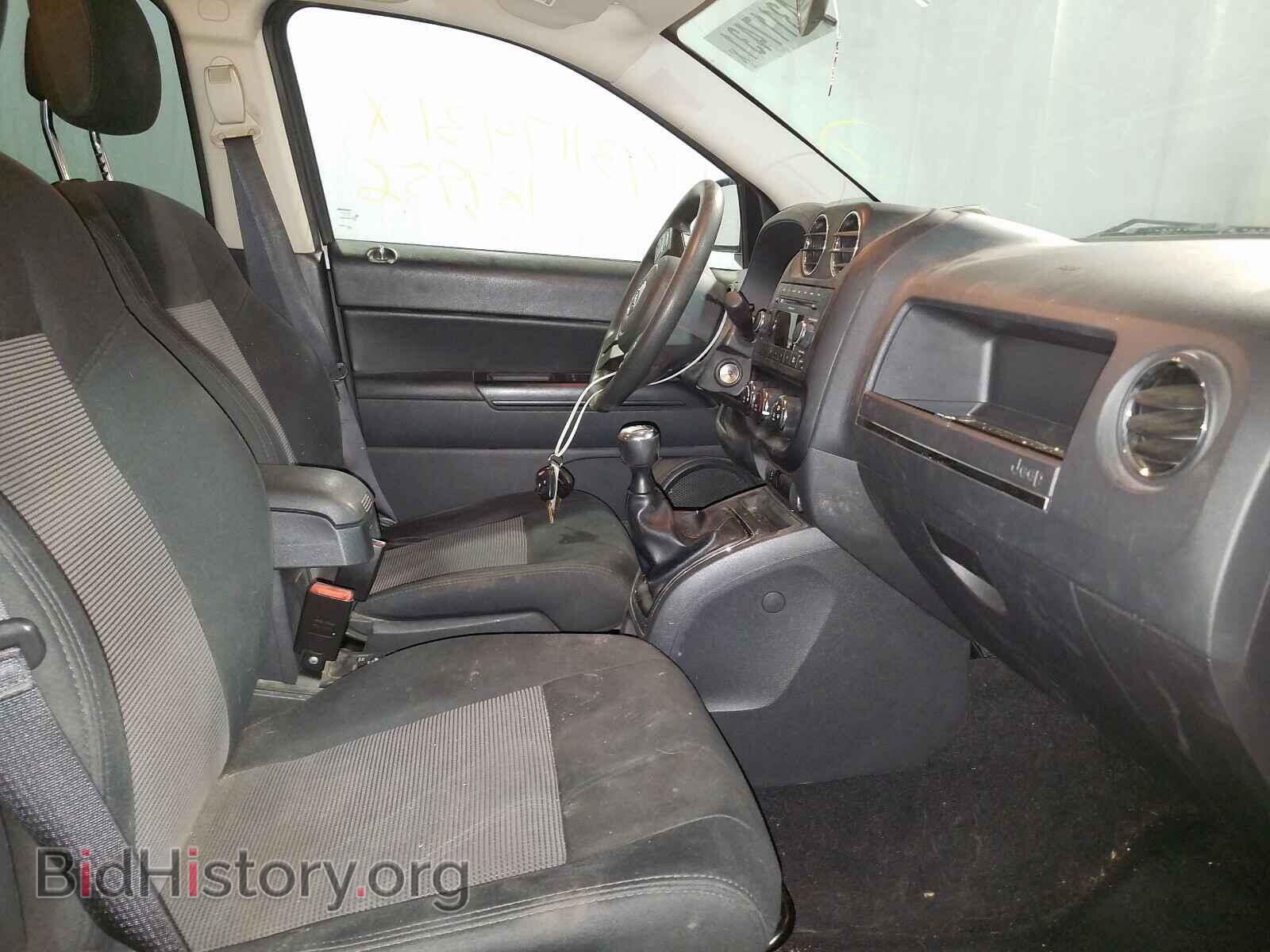 2011 JEEP COMPASS - VIN: 1J4NF1FB2BD233614 - Photo 5