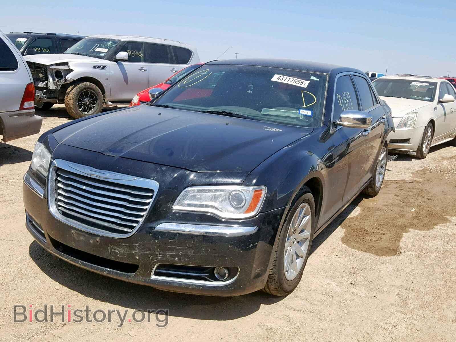 2013 CHRYSLER 300 - VIN: 2C3CCAET9DH532477 - Photo 2