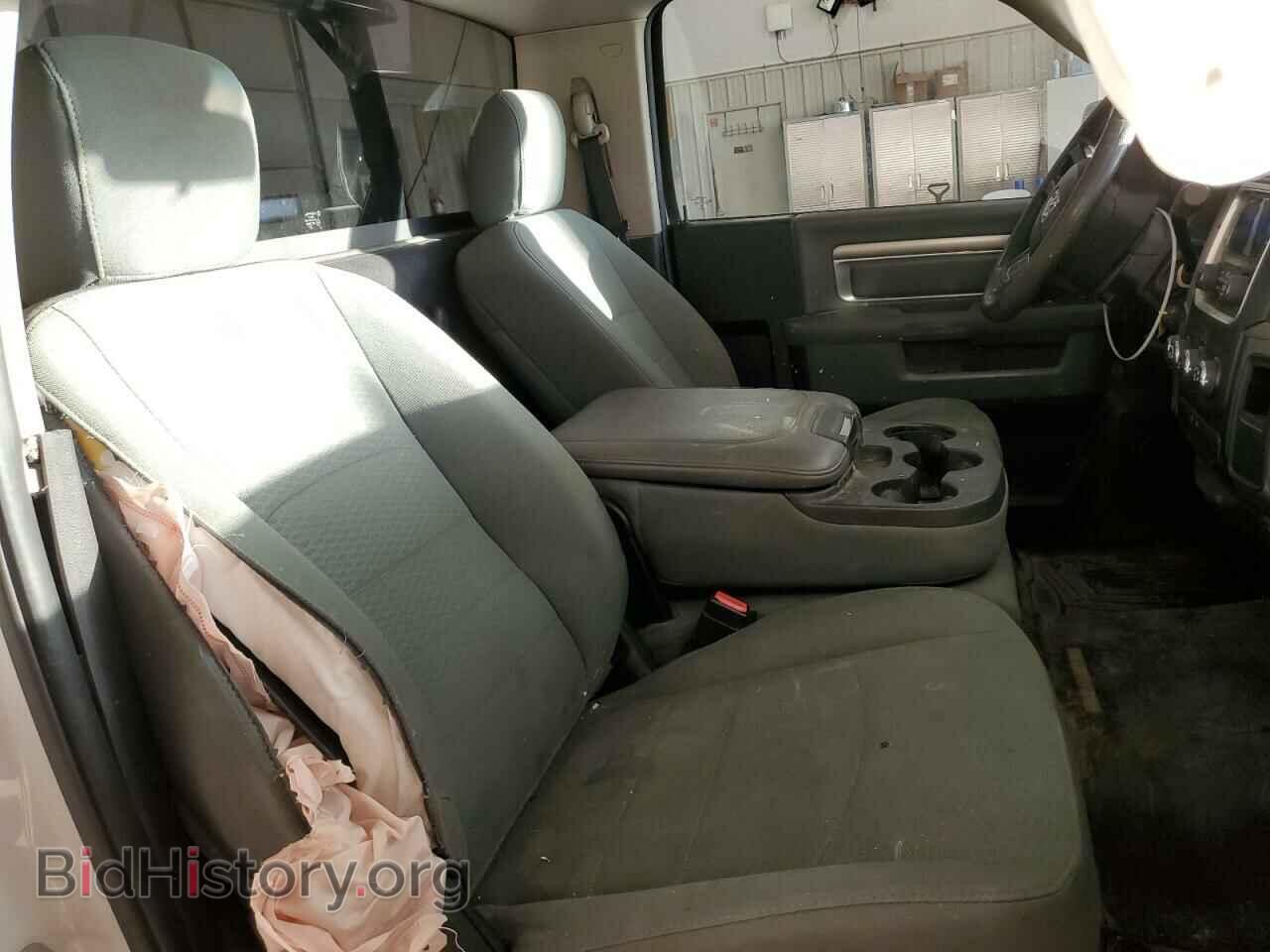 2016 RAM 1500 - VIN: 3C6JR7AT9GG184203 - Фото 10