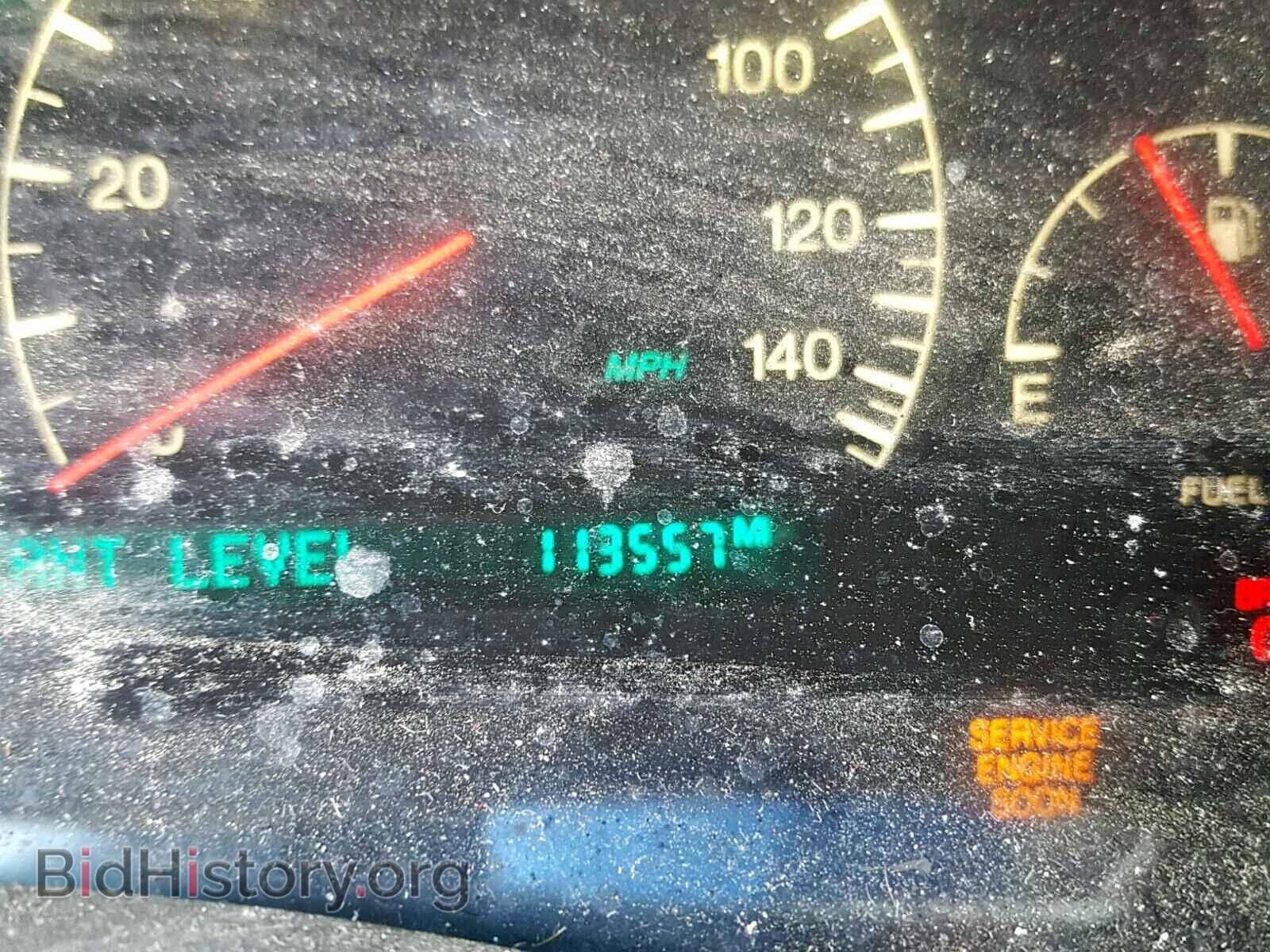 2004 CADILLAC DEVILLE - VIN: 1G6KF57914U197318 - Photo 8