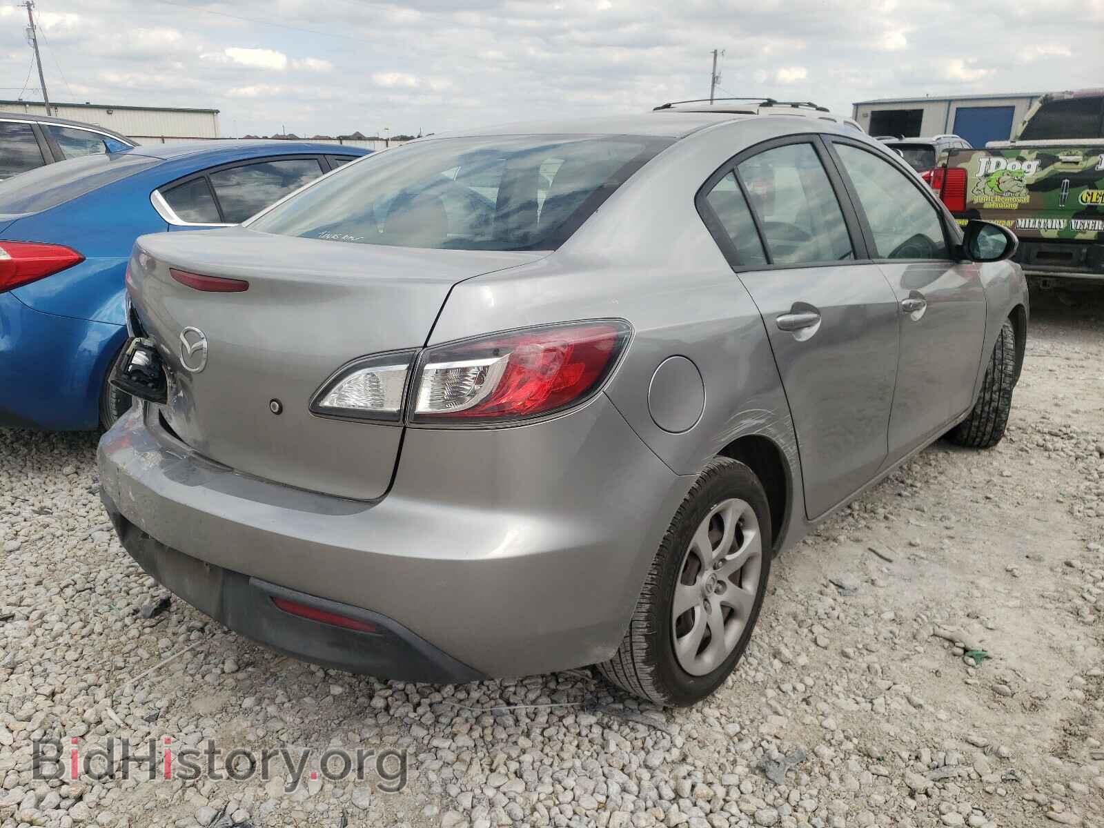 2011 MAZDA 3 - VIN: JM1BL1UF9B1441031 - Фото 4