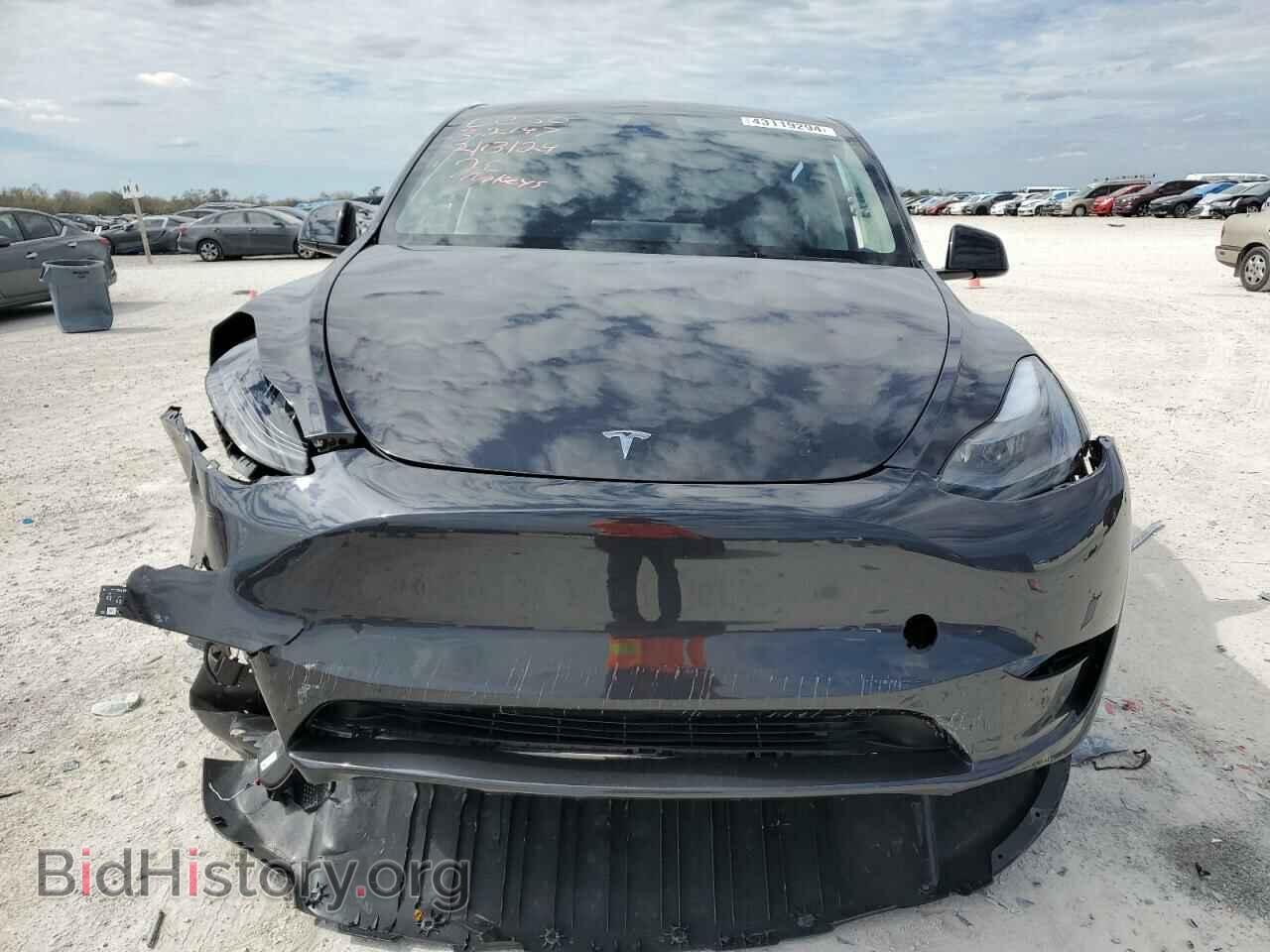 2024 TESLA MODEL Y - VIN: 7SAYGDEE3RF991352 - Photo 5