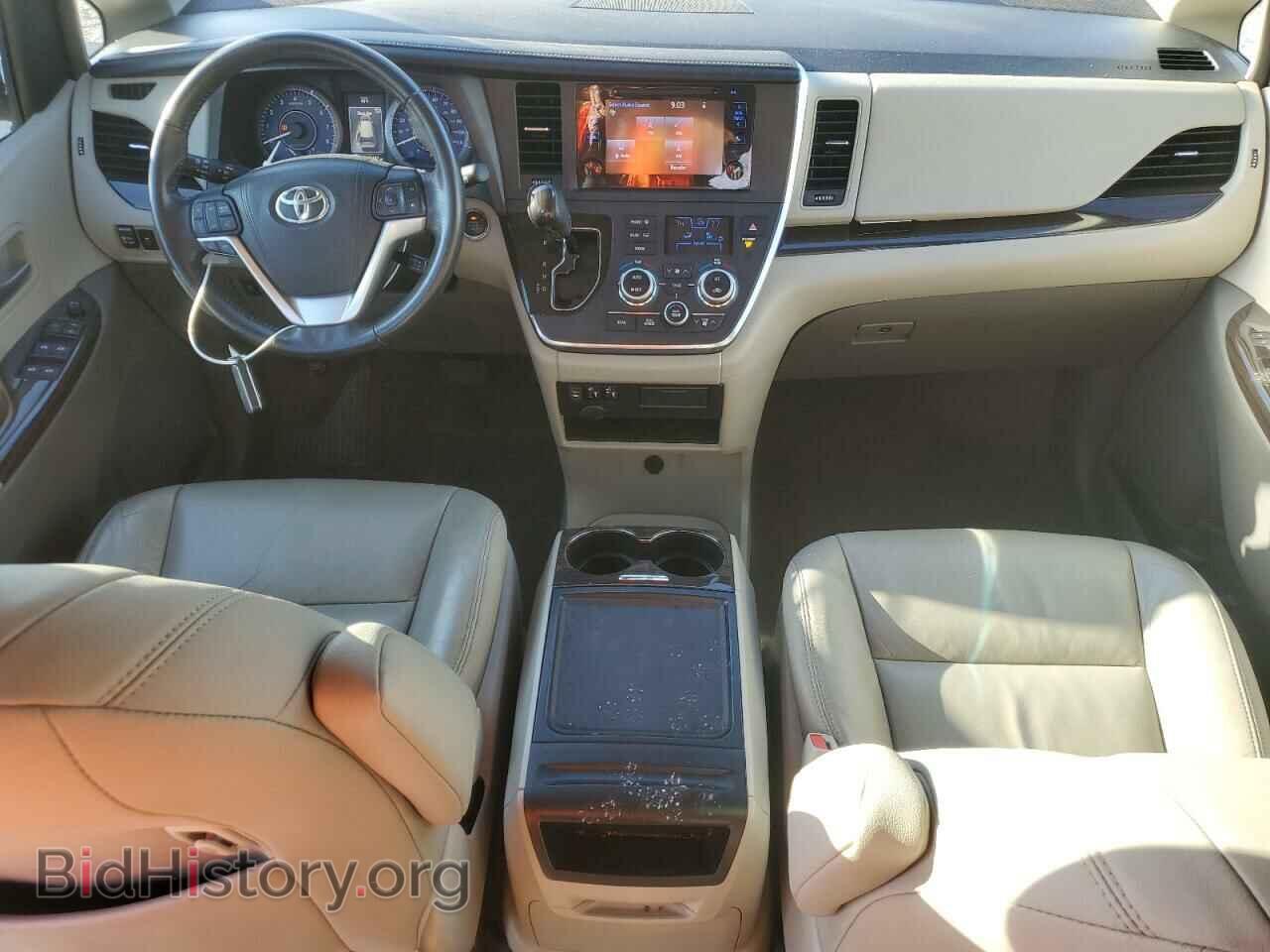 2017 TOYOTA All Models - VIN: 5TDYZ3DCXHS772755 - Фото 8