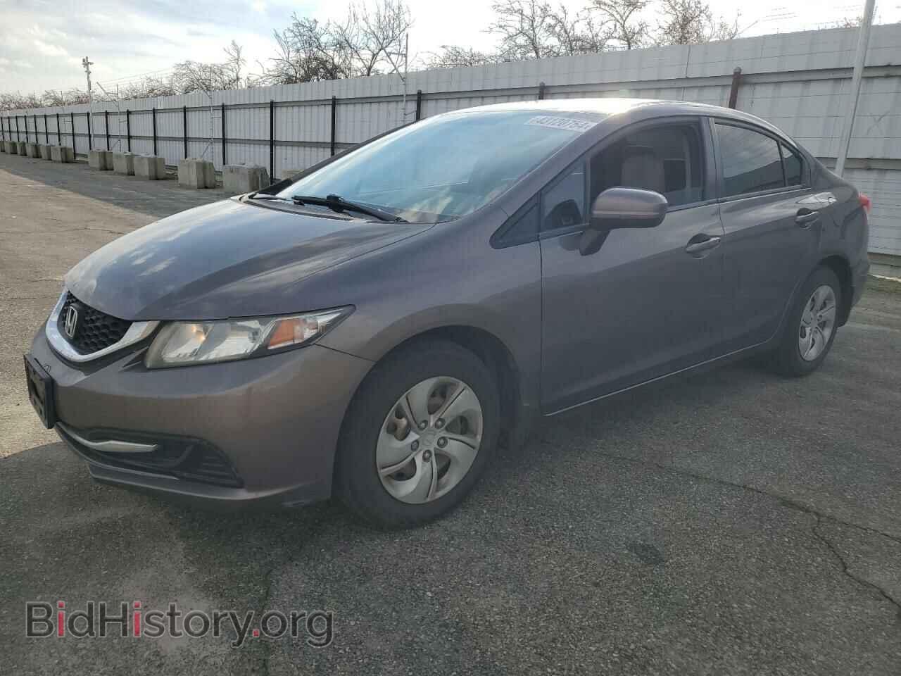 Фотография 19XFB2F57FE701105 - HONDA CIVIC 2015