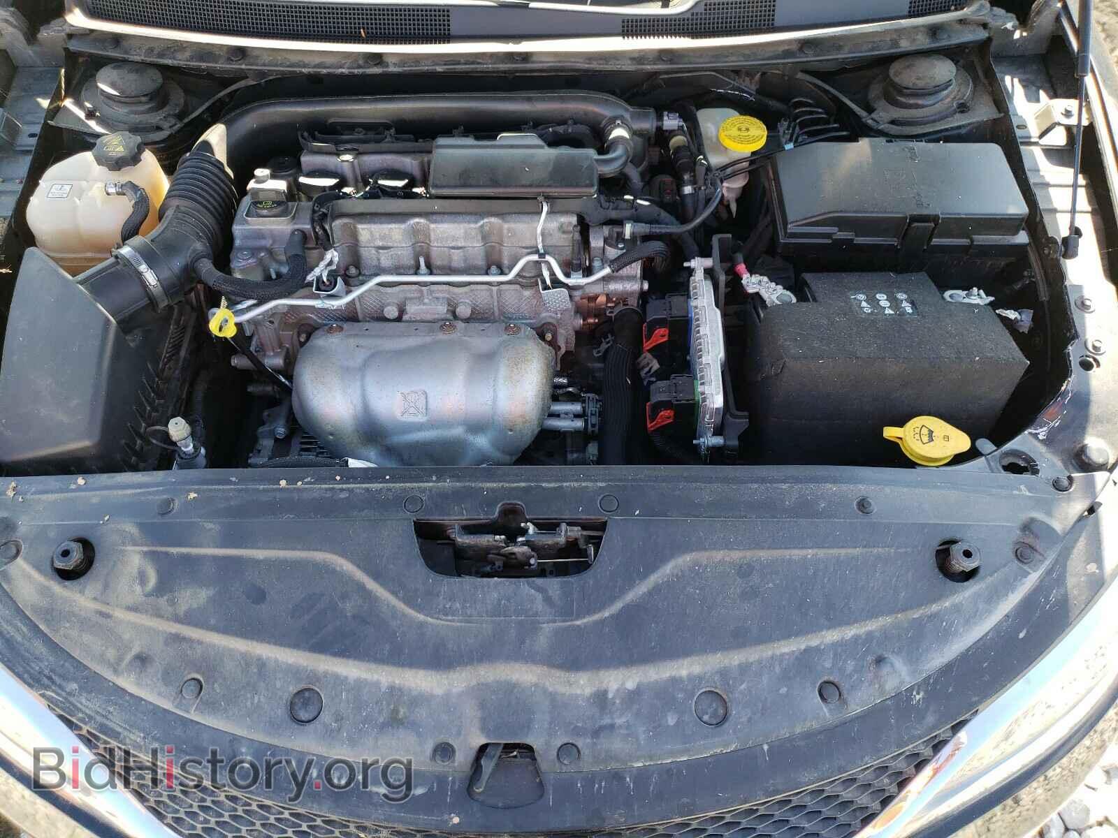 2016 CHRYSLER 200 - VIN: 1C3CCCFB7GN181856 - Фото 7