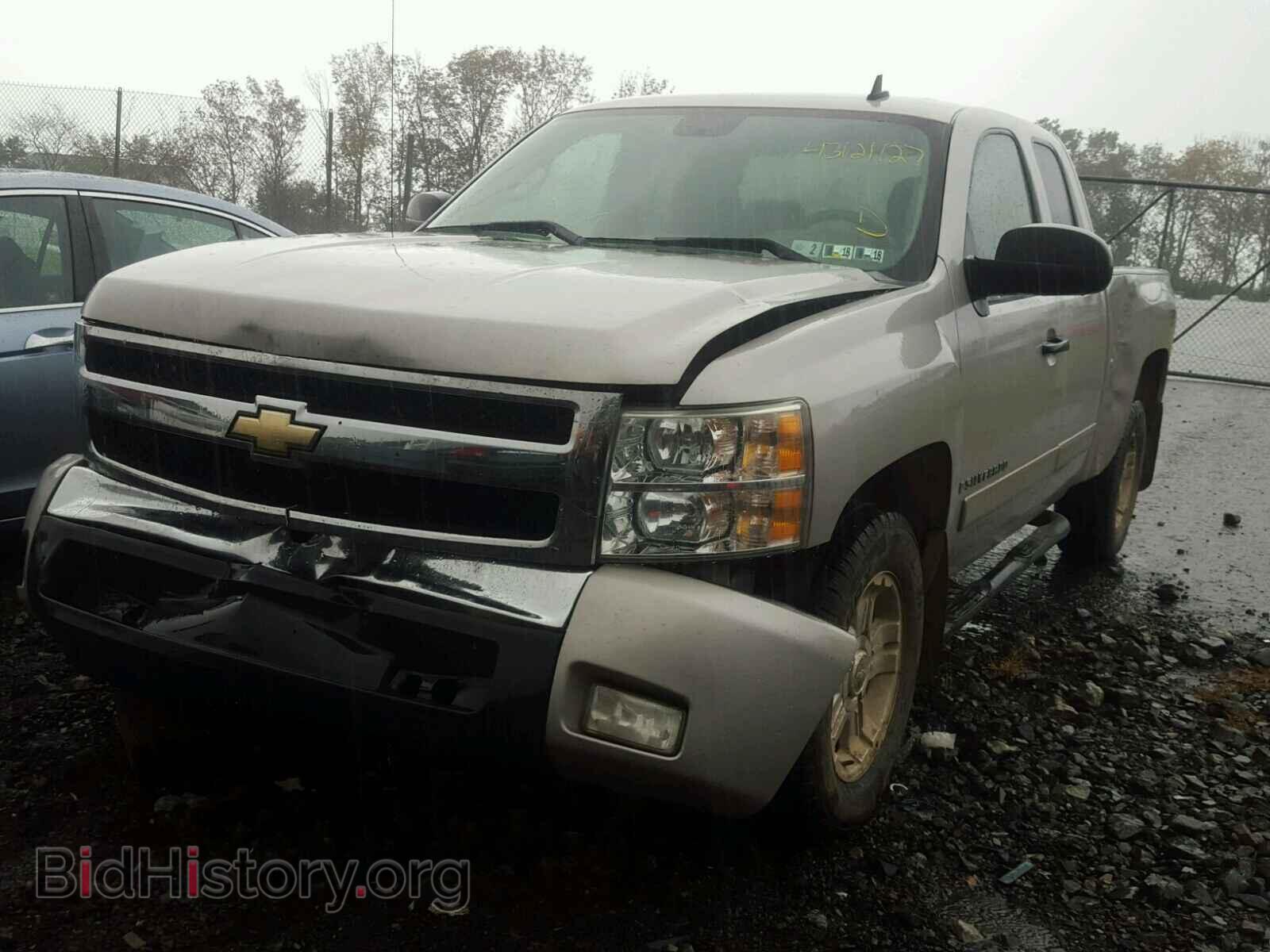2008 CHEVROLET SILVERADO - VIN: 2GCEK19J181281954 - Фото 2