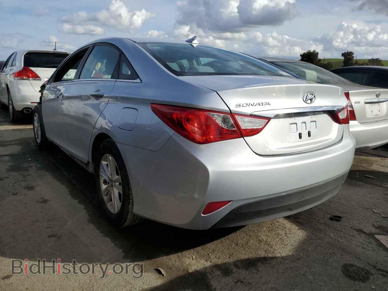 2014 HYUNDAI SONATA - VIN: 5NPEB4AC3EH935023 - Фото 2