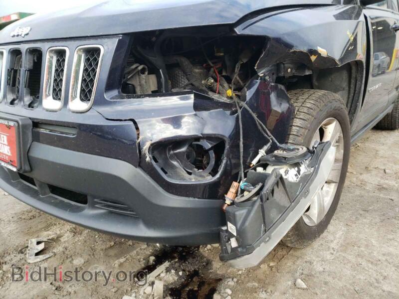 2011 Jeep COMPASS (VIN 1J4NF1FB8BD212394) — photo 9 of 10