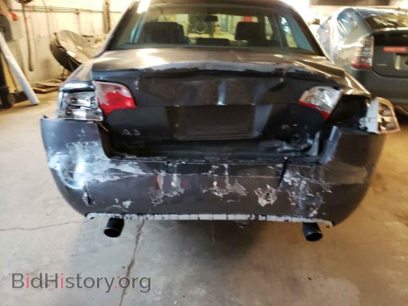 2008 Audi A4 (VIN WAUDF78E88A014594) — photo 9 of 10