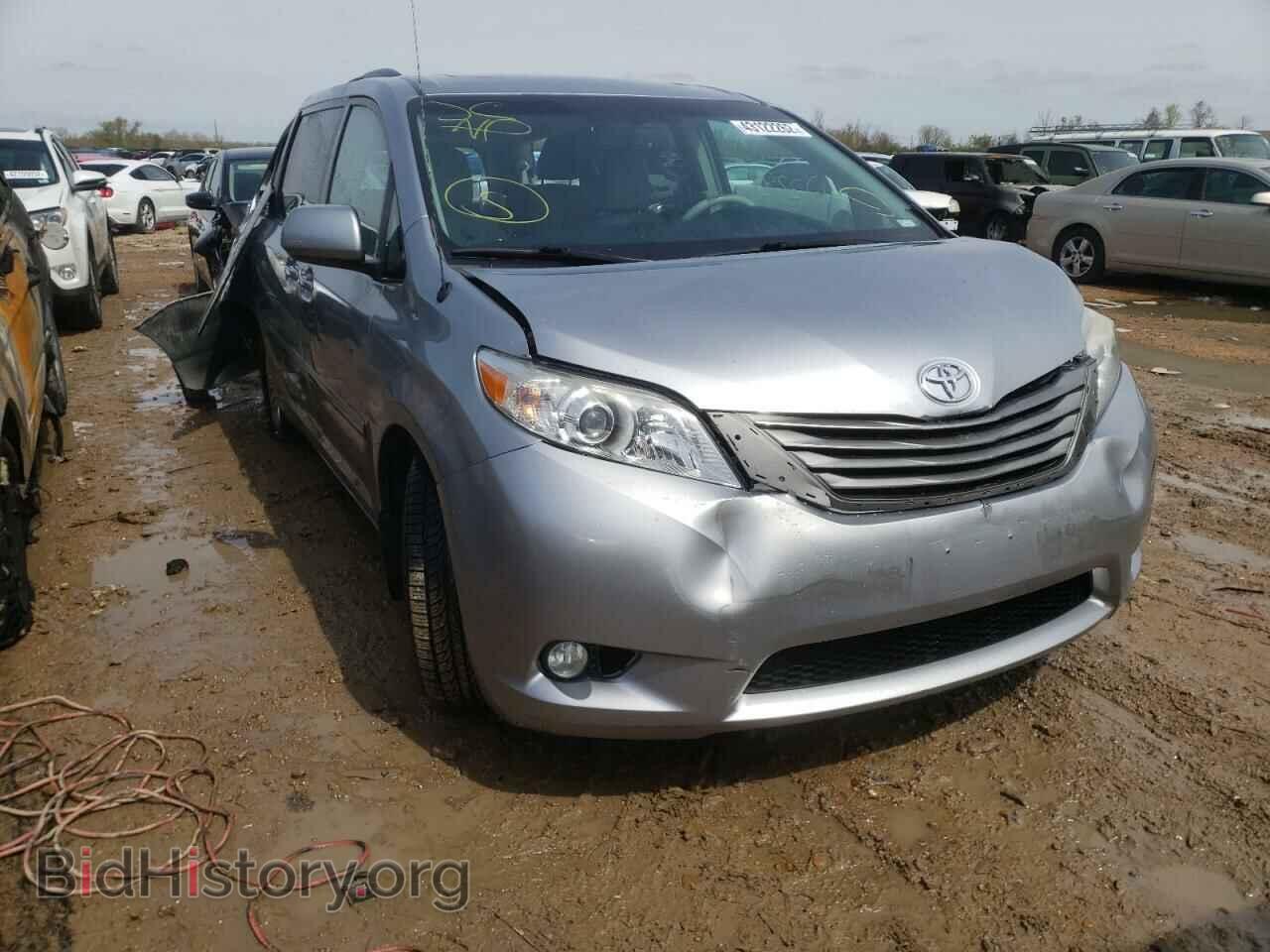Photo 5TDYK3DC8DS368741 - TOYOTA SIENNA 2013