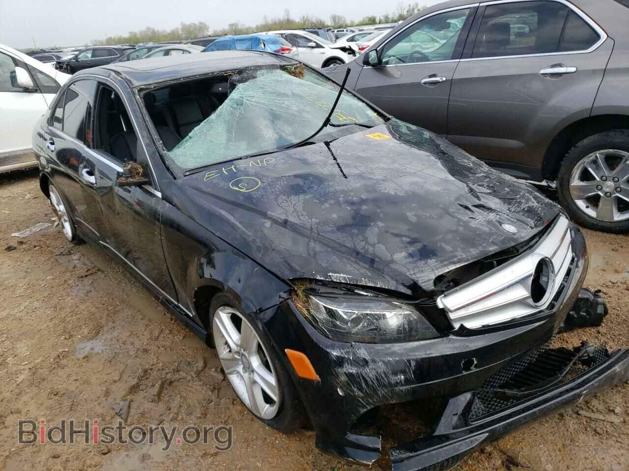 Photo WDDGF8BB0BR183169 - MERCEDES-BENZ C-CLASS 2011