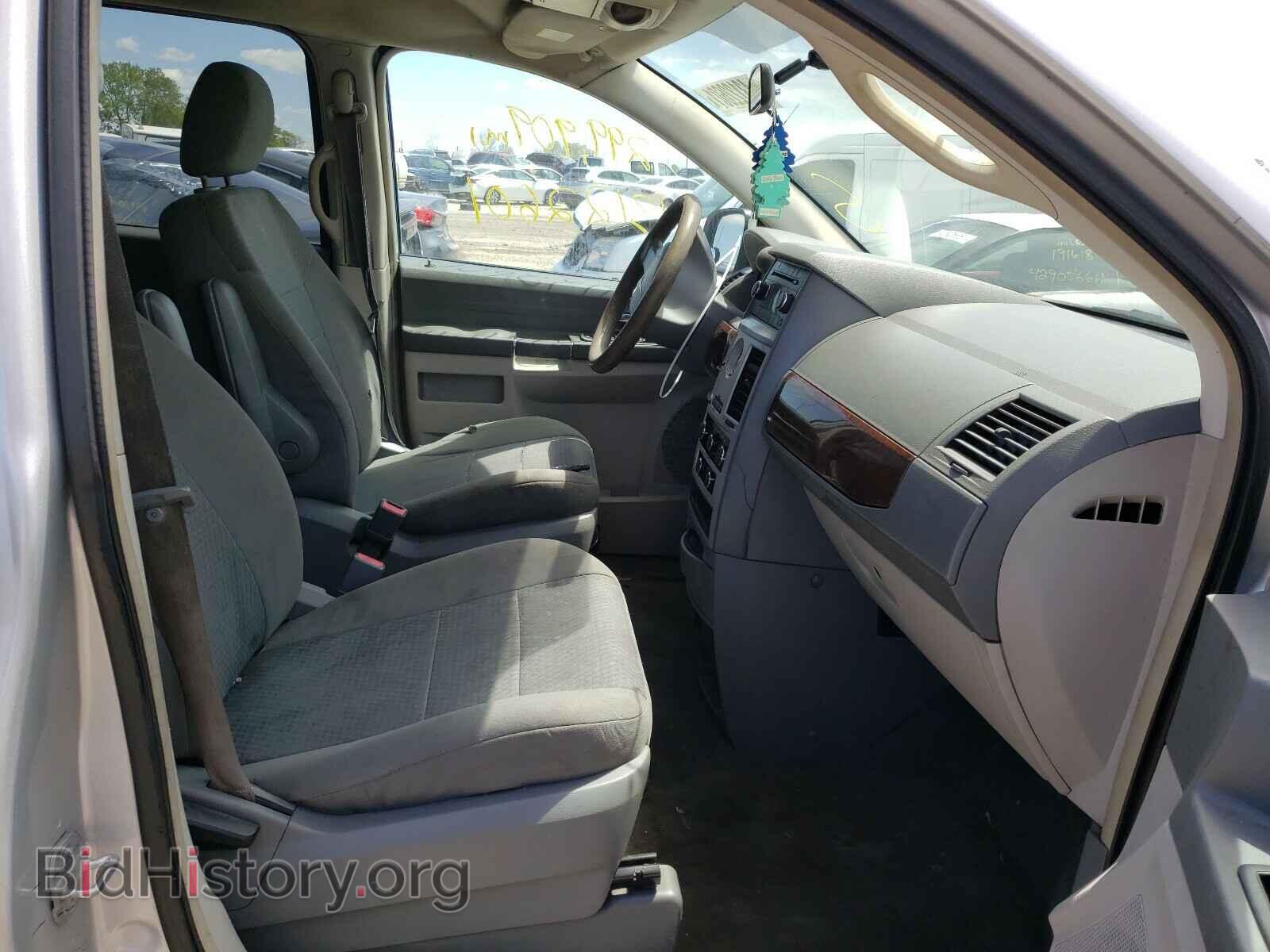 2010 CHRYSLER MINIVAN - VIN: 2A4RR4DE4AR162001 - Фото 5