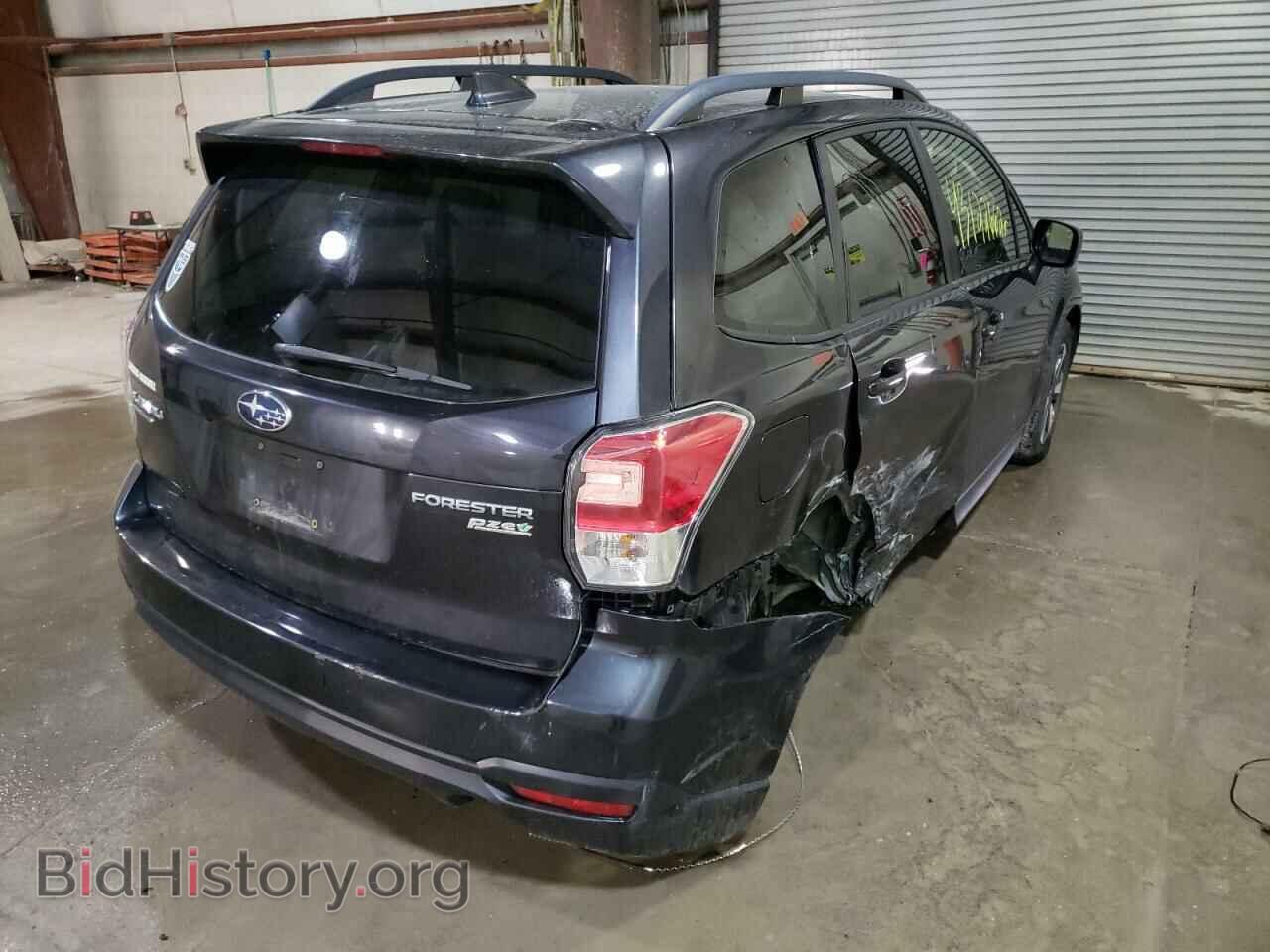 2017 SUBARU FORESTER - VIN: JF2SJAEC0HH426560 - Фото 4
