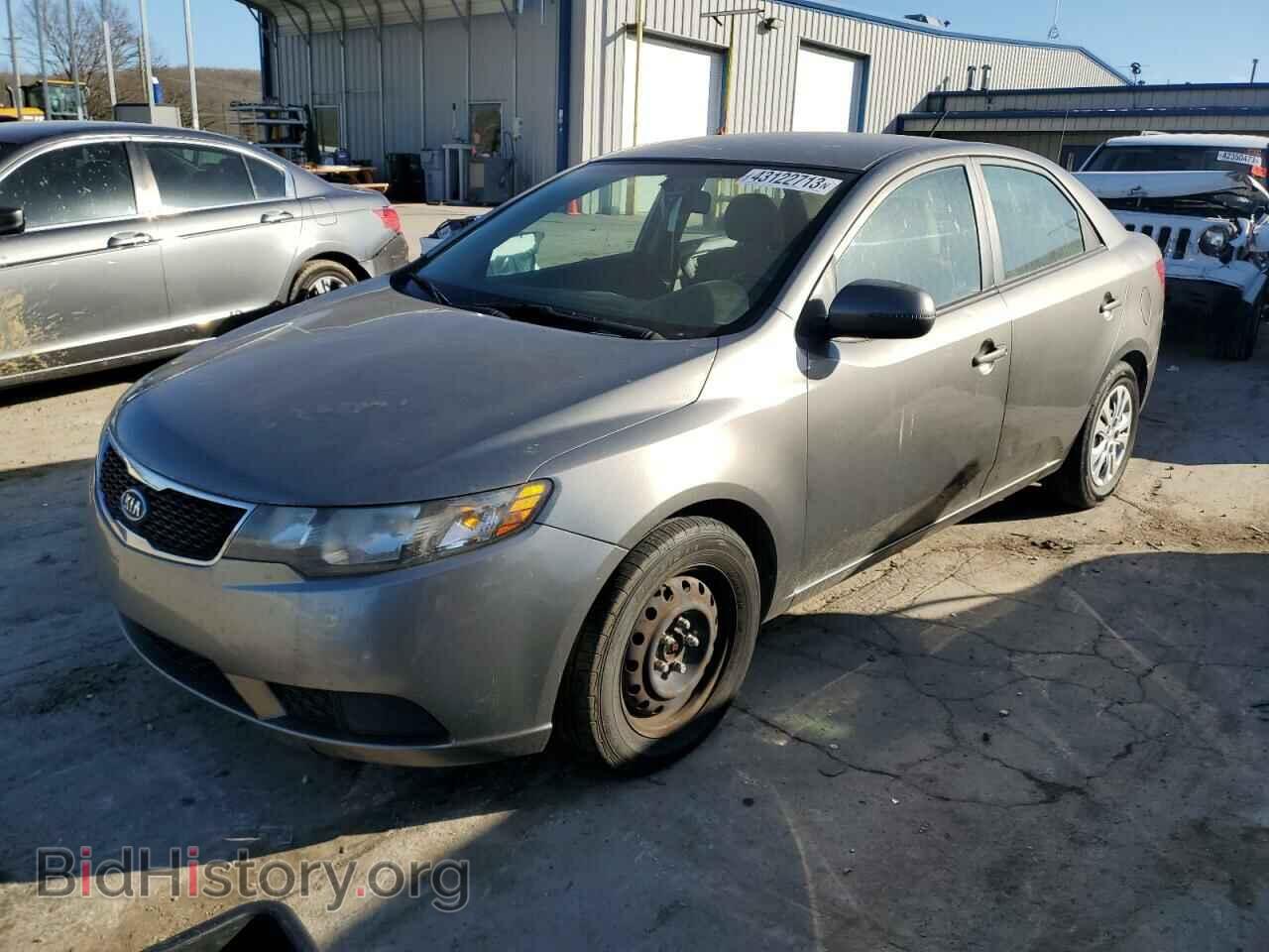 Фотография KNAFU4A26B5396363 - KIA FORTE 2011