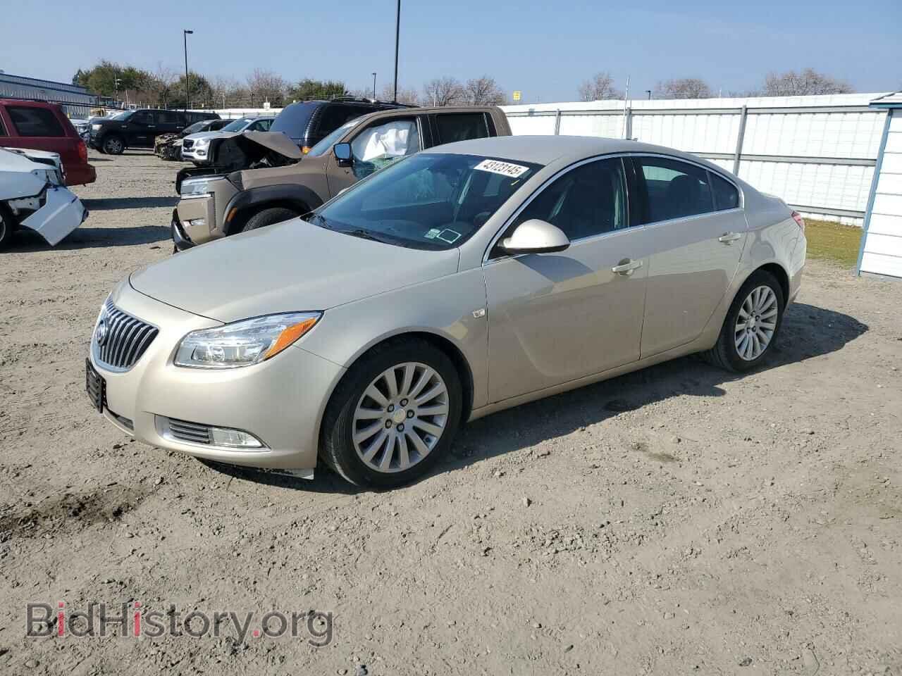 Photo 2G4GR5ECXB9175901 - BUICK REGAL 2011