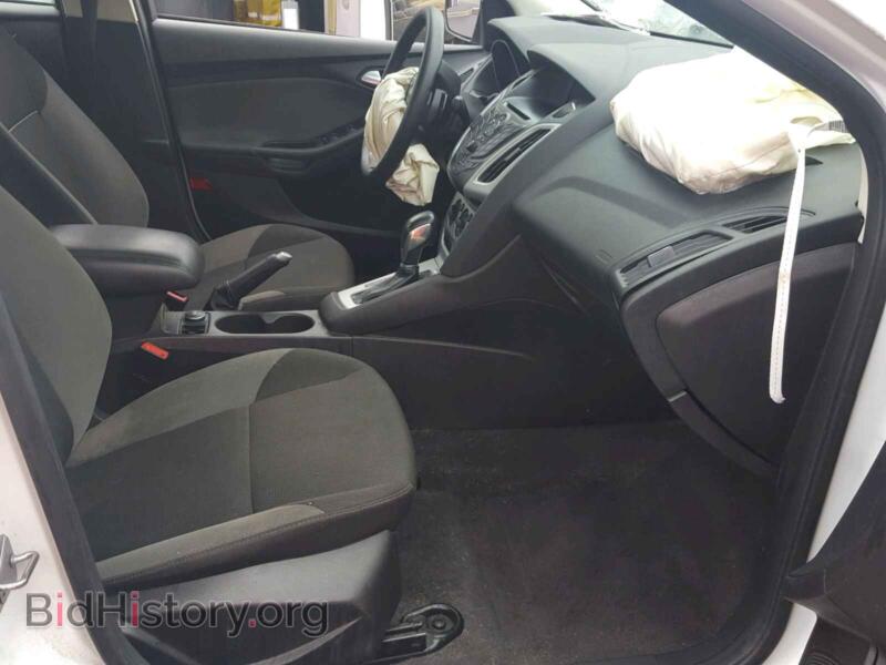 2012 Ford FOCUS (VIN 1FAHP3F22CL445535) — photo 5 of 10