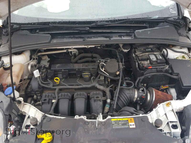 2012 Ford FOCUS (VIN 1FAHP3F22CL445535) — photo 7 of 10