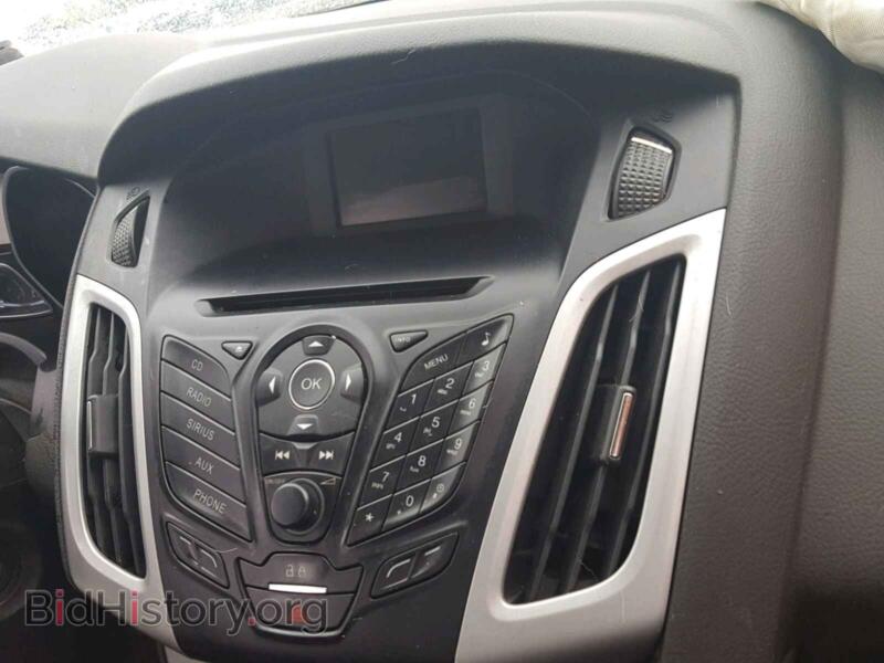 2012 Ford FOCUS (VIN 1FAHP3F22CL445535) — photo 9 of 10