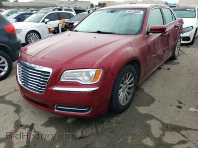 2014 Chrysler 300, бордовый — VIN 2C3CCAAG5EH244451, Copart
