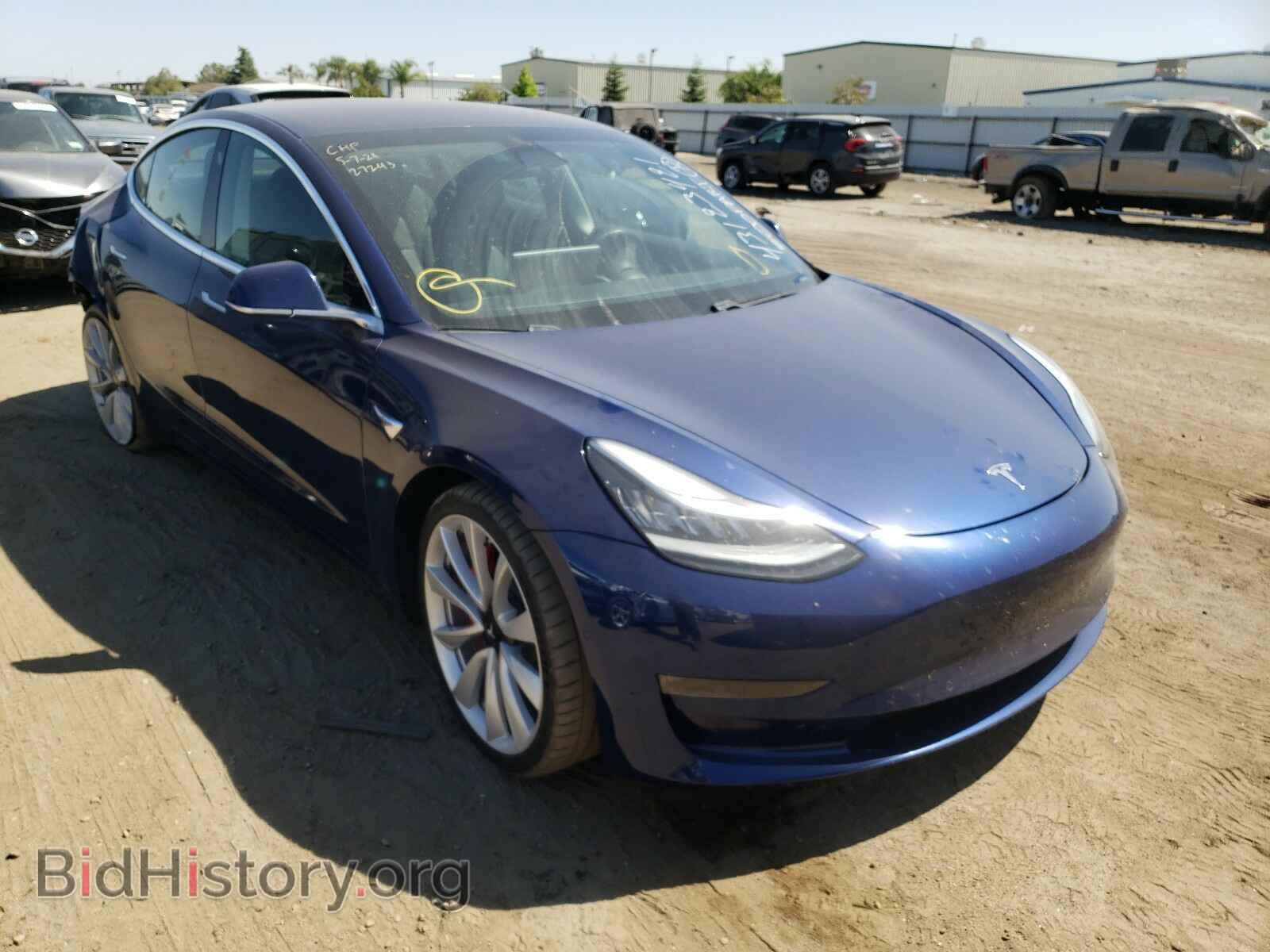 Photo 5YJ3E1EB5KF323379 - TESLA MODEL 3 2019