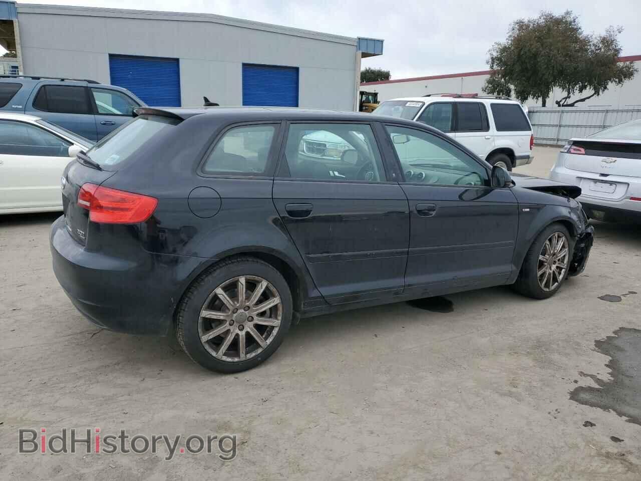 2010 AUDI A3 - VIN: WAUMFAFM6AA011674 - Фото 3