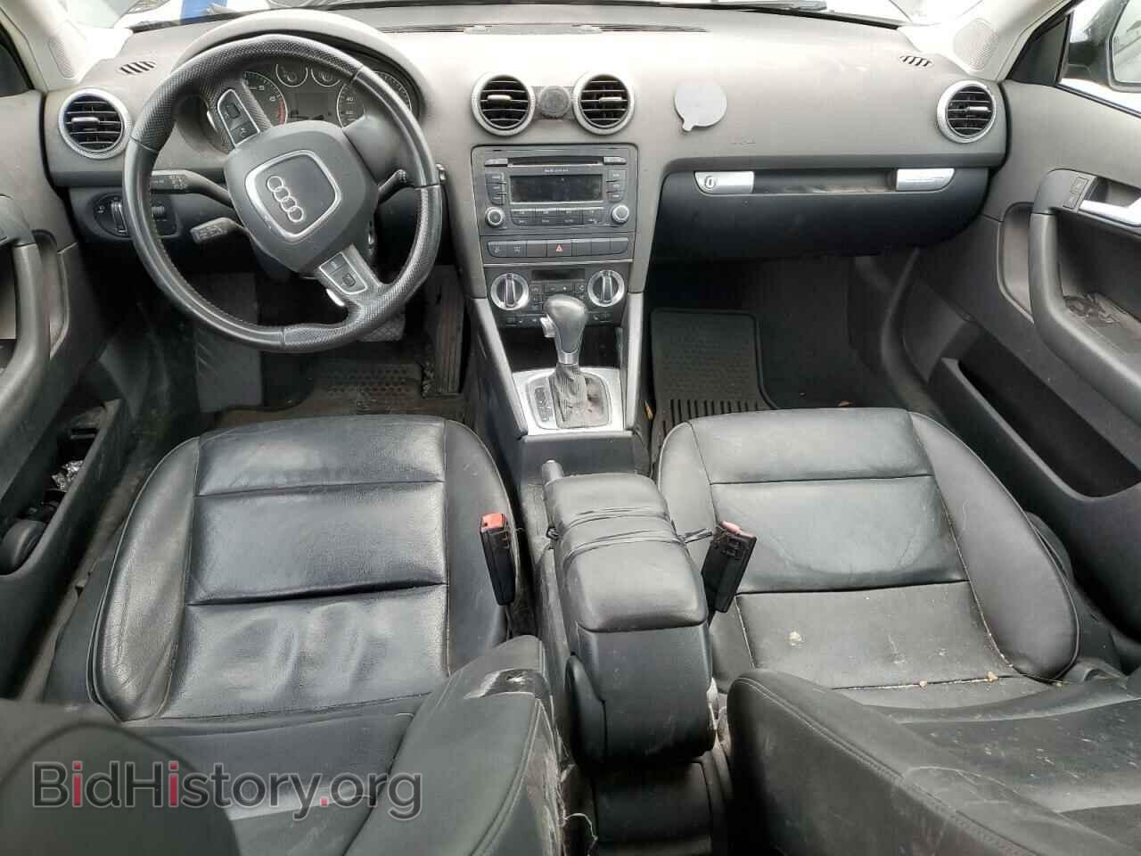2010 AUDI A3 - VIN: WAUMFAFM6AA011674 - Фото 8