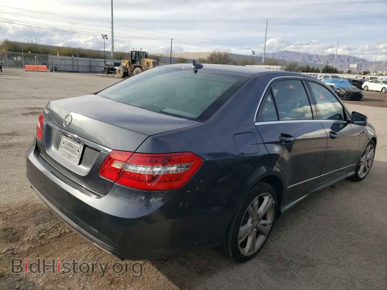 2012 MERCEDES-BENZ E-CLASS - VIN: WDDHF5KB7CA596841 - Фото 3