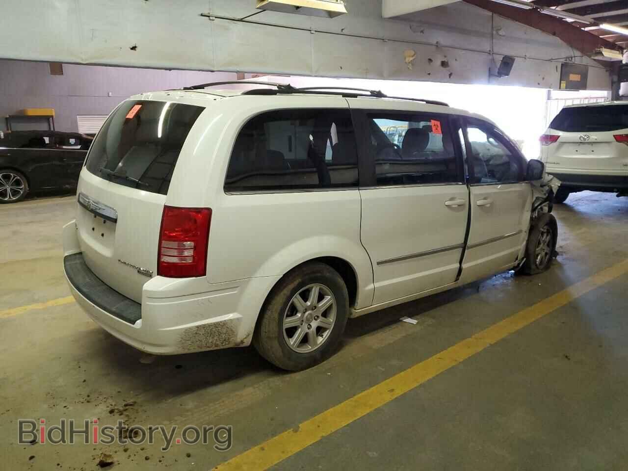 2010 CHRYSLER MINIVAN - VIN: 2A4RR5D13AR222000 - Фото 3